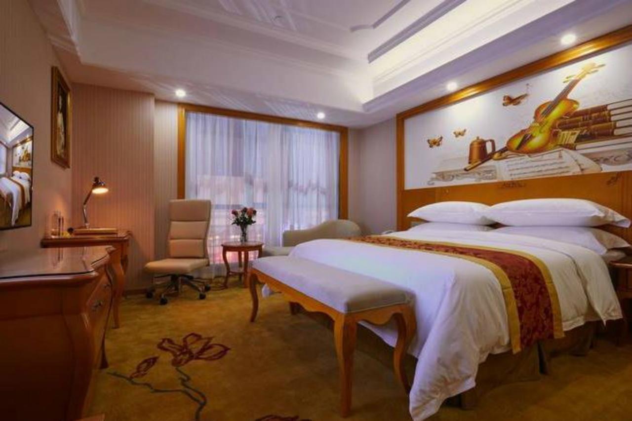 Venus International Hotel Shanghai South Shenjiang Road Esterno foto